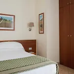 Hotel Athena 4*