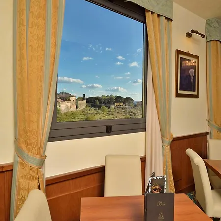 Athena Hotel 4*