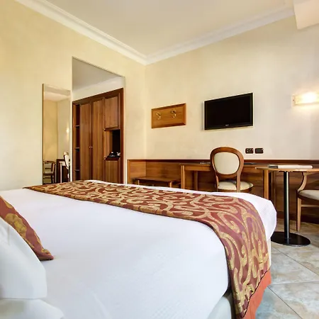 Athena Hotel