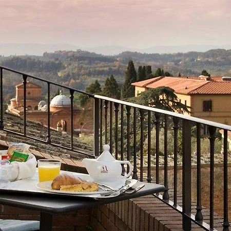 Hotel Athena