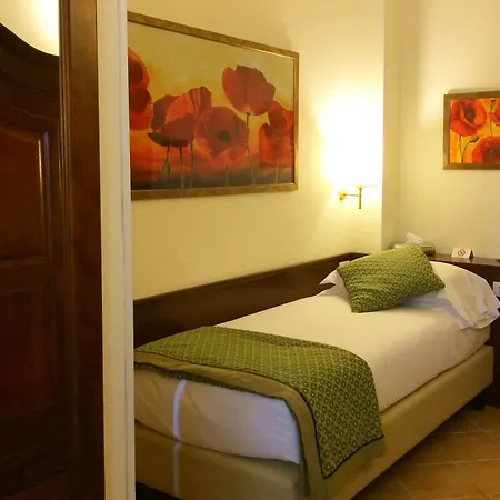 Hotel Athena