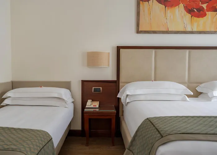 Hotel Athena 4*